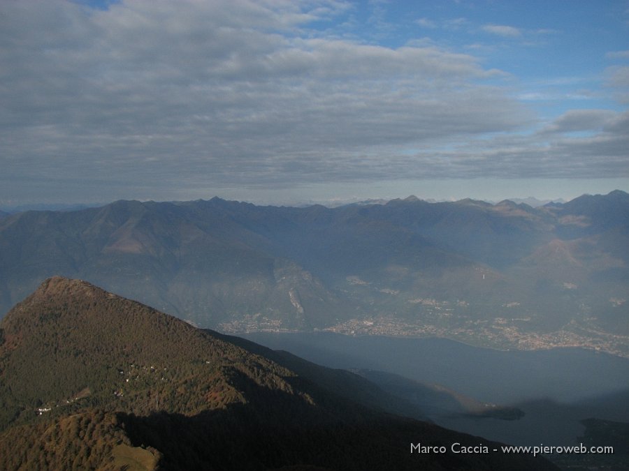 03_Ombre e luci sul Lago di lecco.JPG